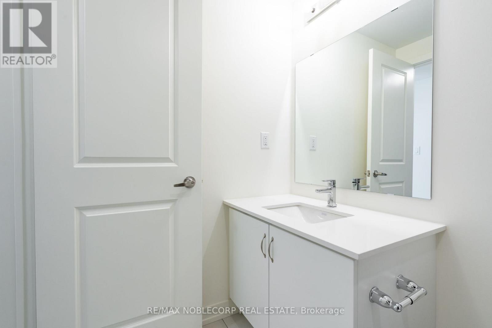 2205 - 58 Elizabeth Street E, Richmond Hill, Ontario  L4C 5W2 - Photo 12 - N12493970