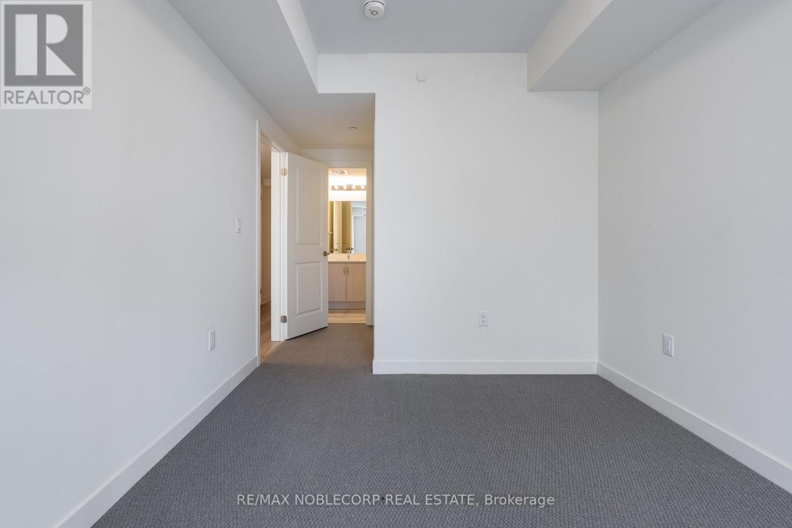 2205 - 58 Elizabeth Street E, Richmond Hill, Ontario  L4C 5W2 - Photo 17 - N12493970