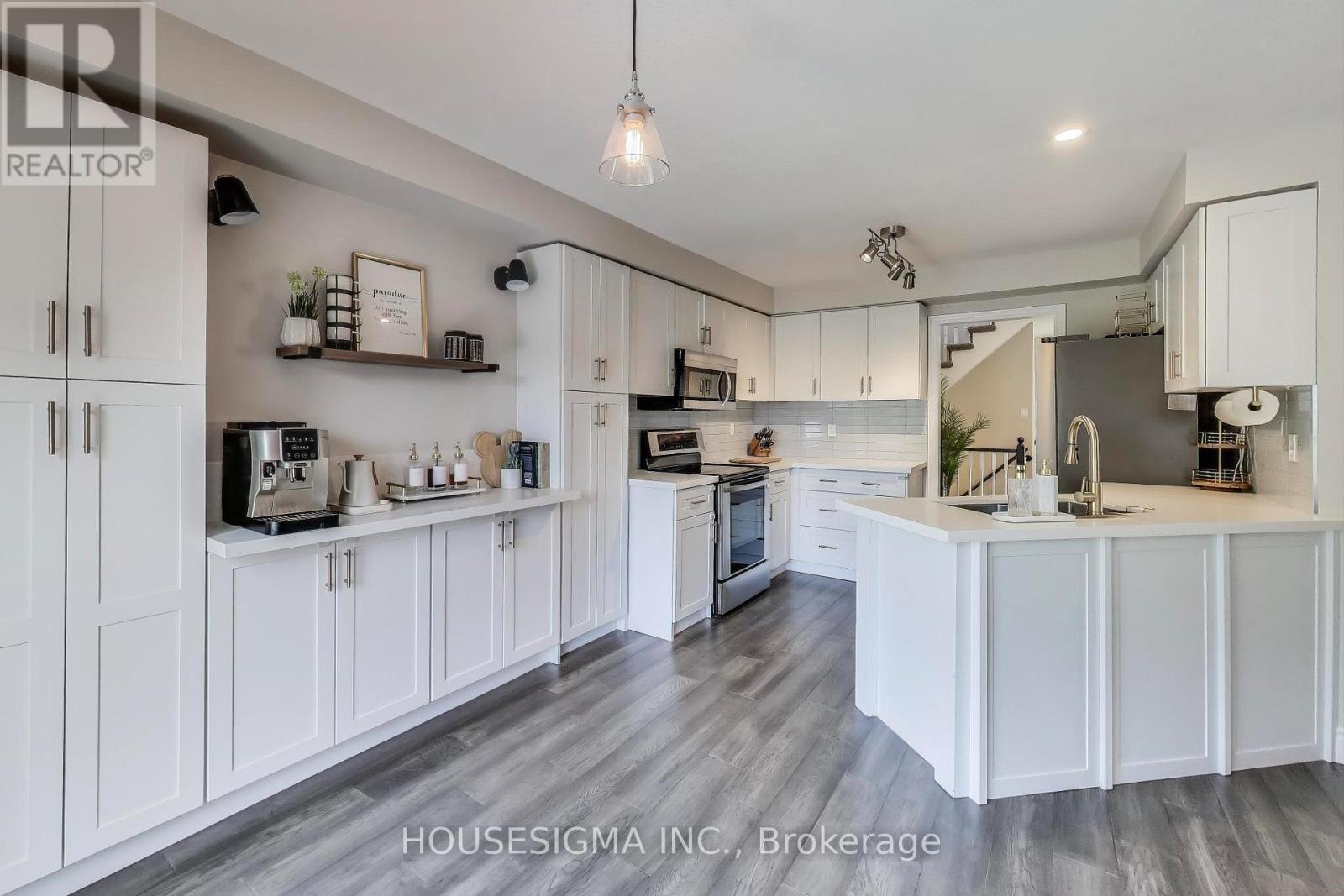 155 Cunningham Drive, Barrie (Ardagh), Ontario  L4N 5R3 - Photo 15 - S12493966