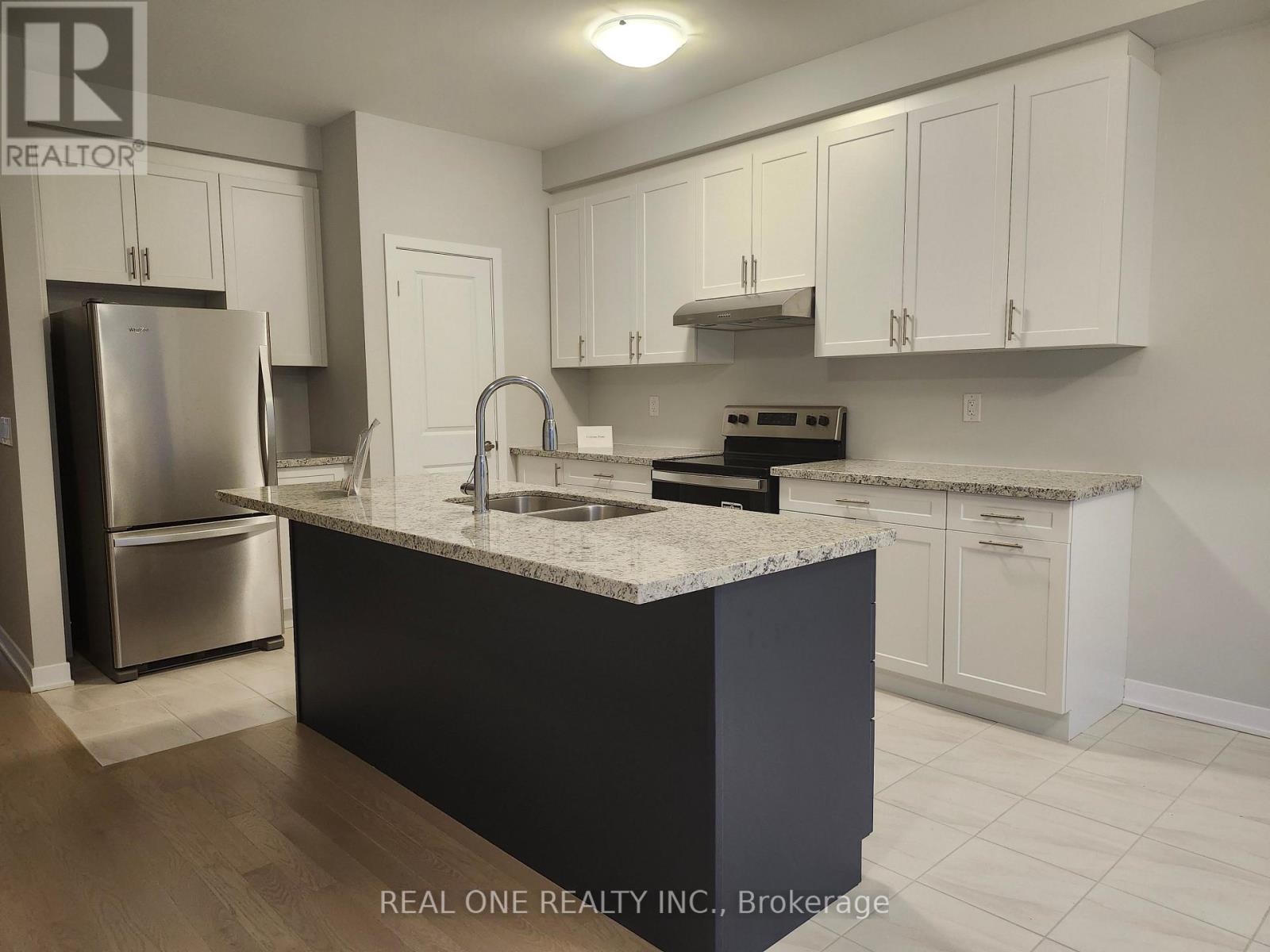 14 Freeman Williams Street, Markham, Ontario  L6C 3M8 - Photo 4 - N12493106