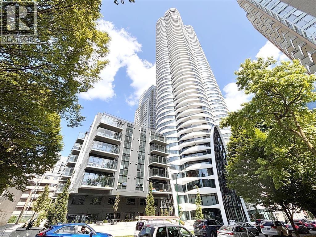 2702 1033 NELSON STREET, Vancouver, British Columbia