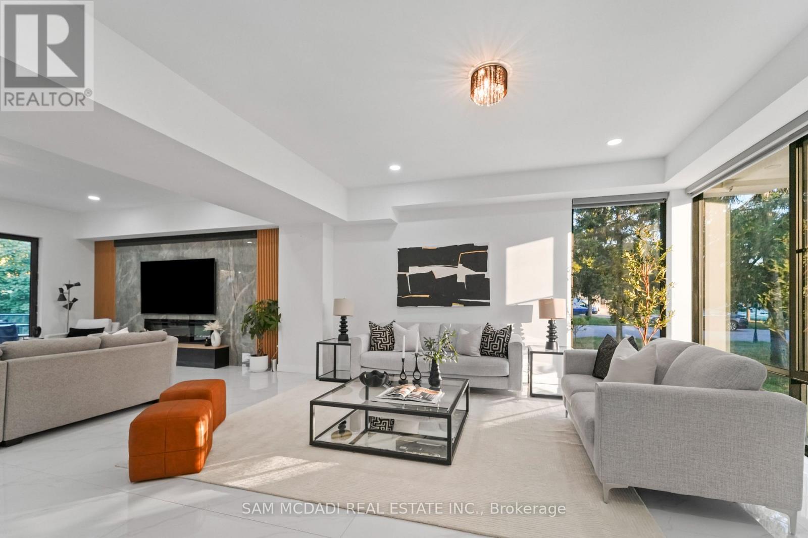 4511 Guelph Line, Burlington, Ontario  L7P 0N3 - Photo 5 - W12493990