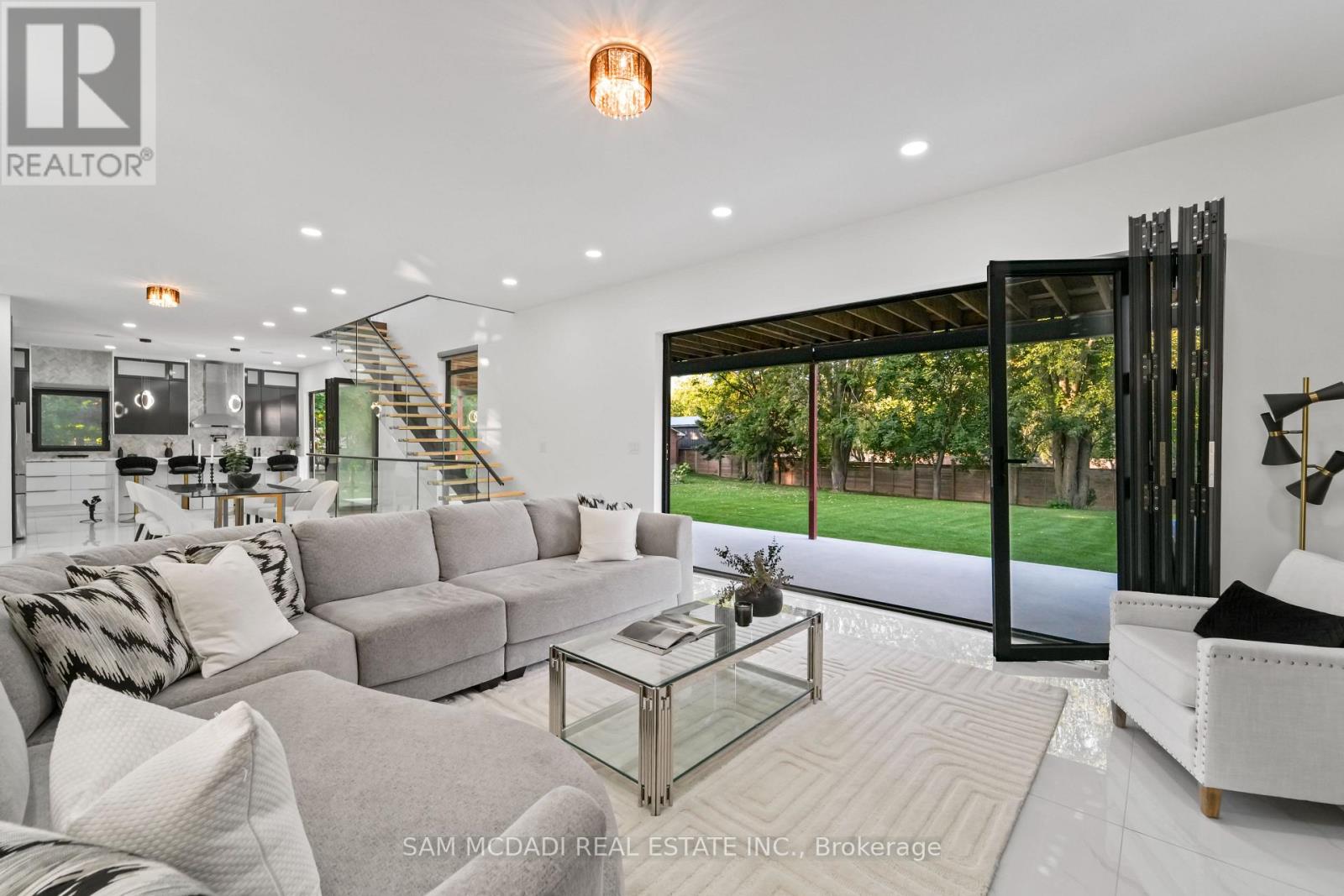 4511 Guelph Line, Burlington, Ontario  L7P 0N3 - Photo 8 - W12493990