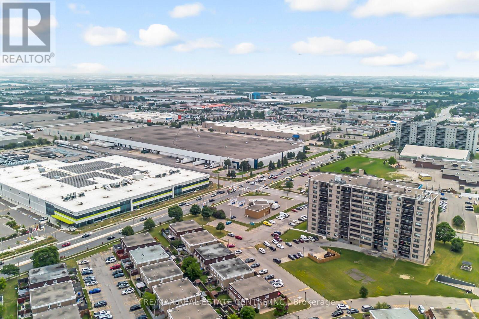 9 Watson Crescent, Brampton, Ontario  L6W 1E5 - Photo 46 - W12494004