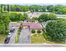 9 WATSON CRESCENT, Brampton, Ontario