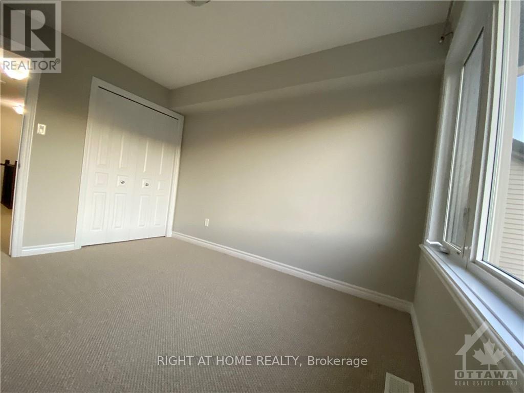 961 Cobble Hill Drive, Ottawa, Ontario  K2J 5P8 - Photo 13 - X12494074