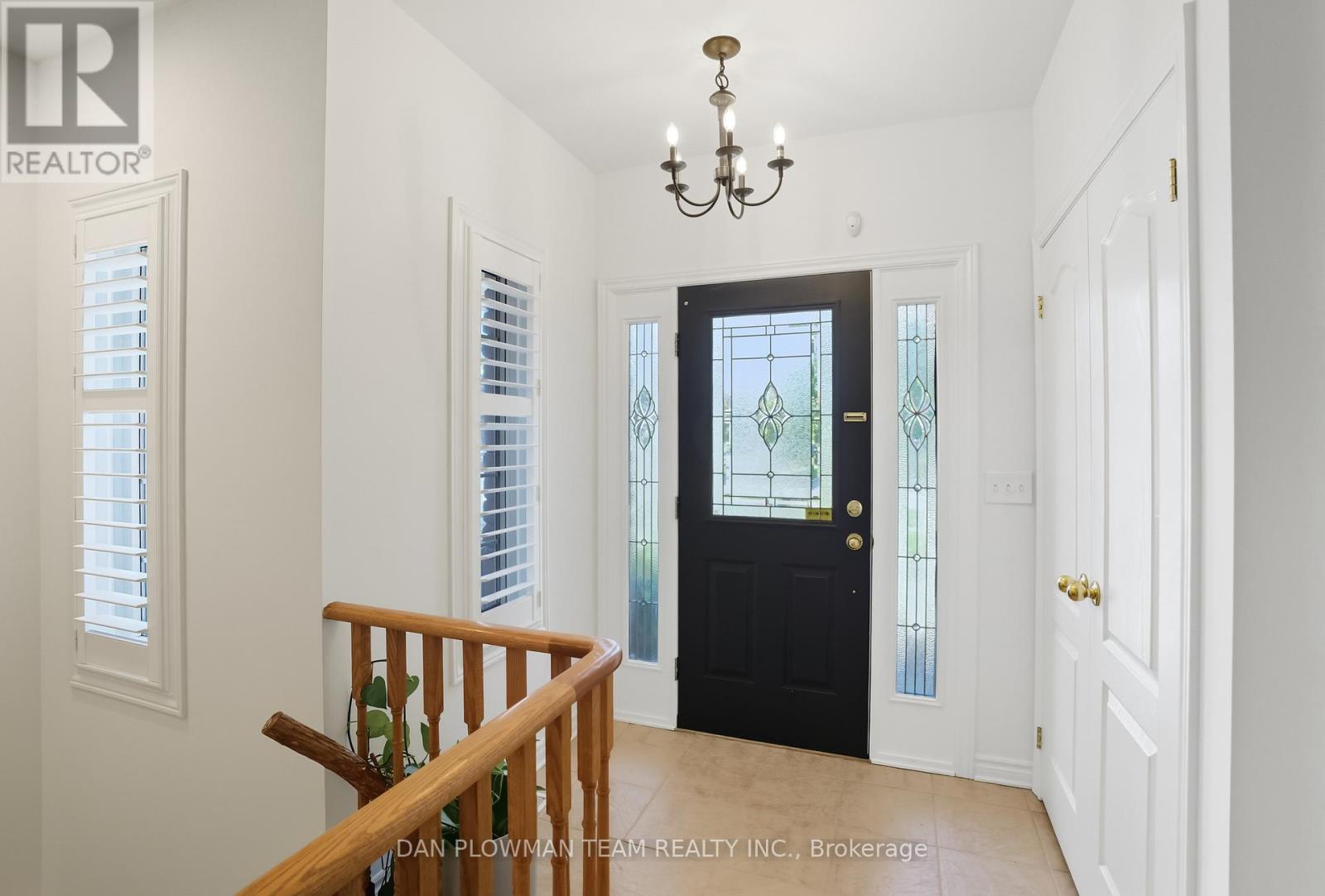 219 Ruttan Terrace, Cobourg, Ontario  K9A 5X7 - Photo 2 - X12493968