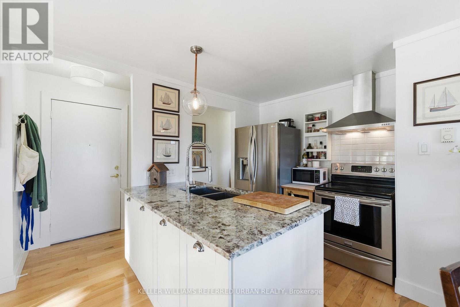 6 - 162 Church Street, Cobourg, Ontario  K9A 3V8 - Photo 3 - X12493984