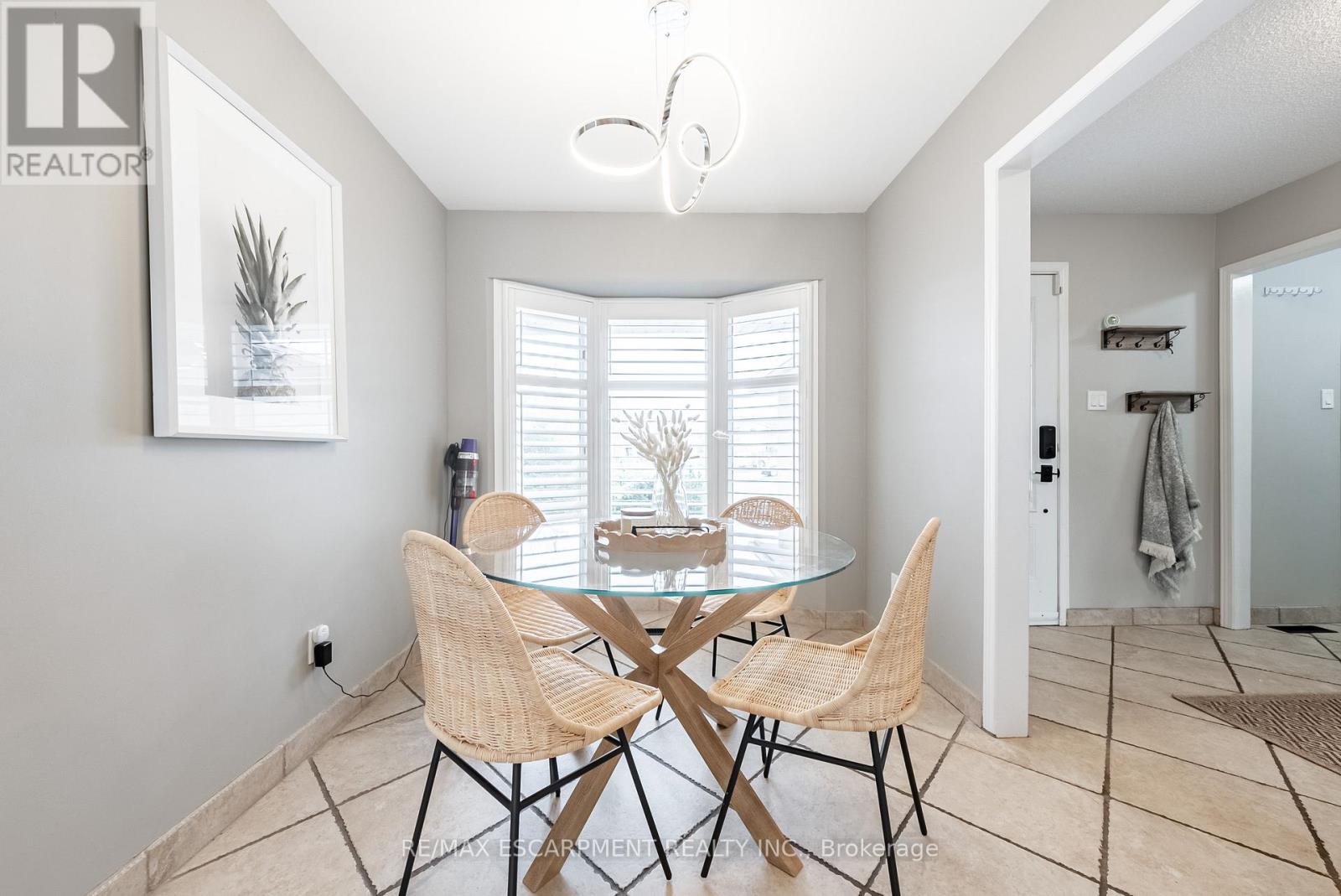 680 Rexford Drive, Hamilton, Ontario  L8W 3G1 - Photo 9 - X12494006