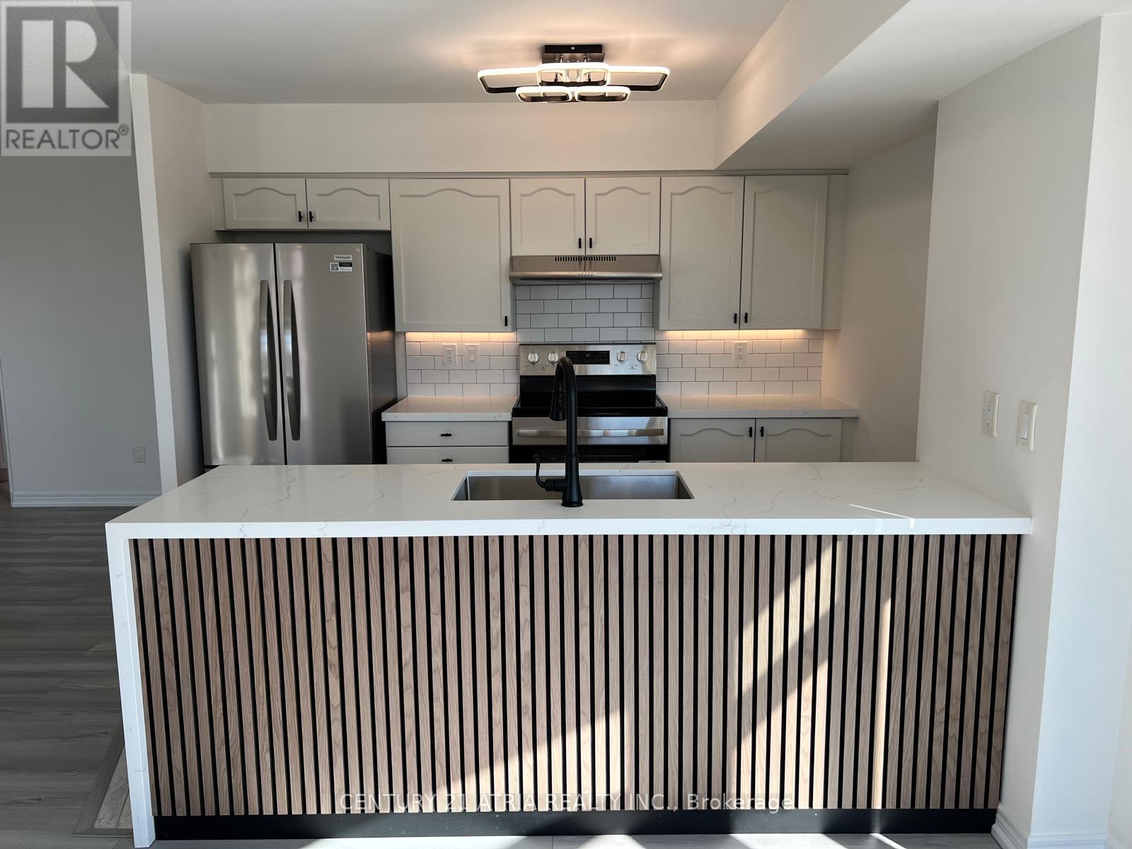 1110 - 135 Pond Drive, Markham, Ontario  L3T 7V6 - Photo 9 - N12452022