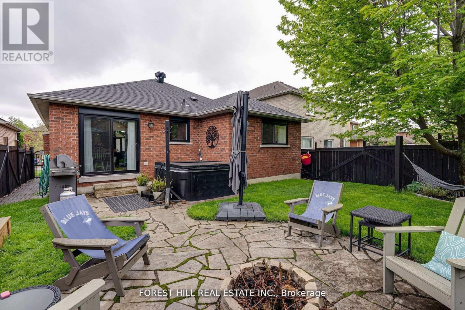 44 Prince Of Wales Drive, Barrie, Ontario  L4N 0T1 - Photo 25 - S12375068