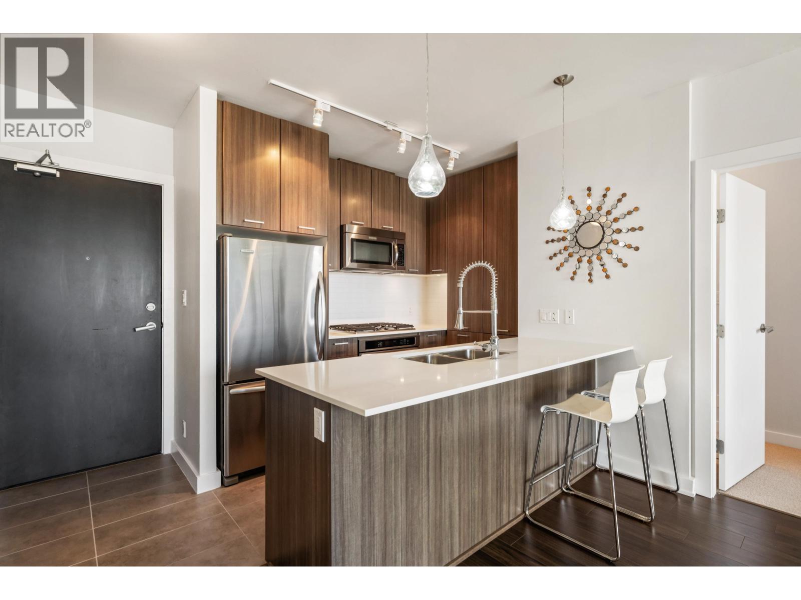 2202 301 Capilano Road, Port Moody, British Columbia  V3H 0G6 - Photo 7 - R3063380