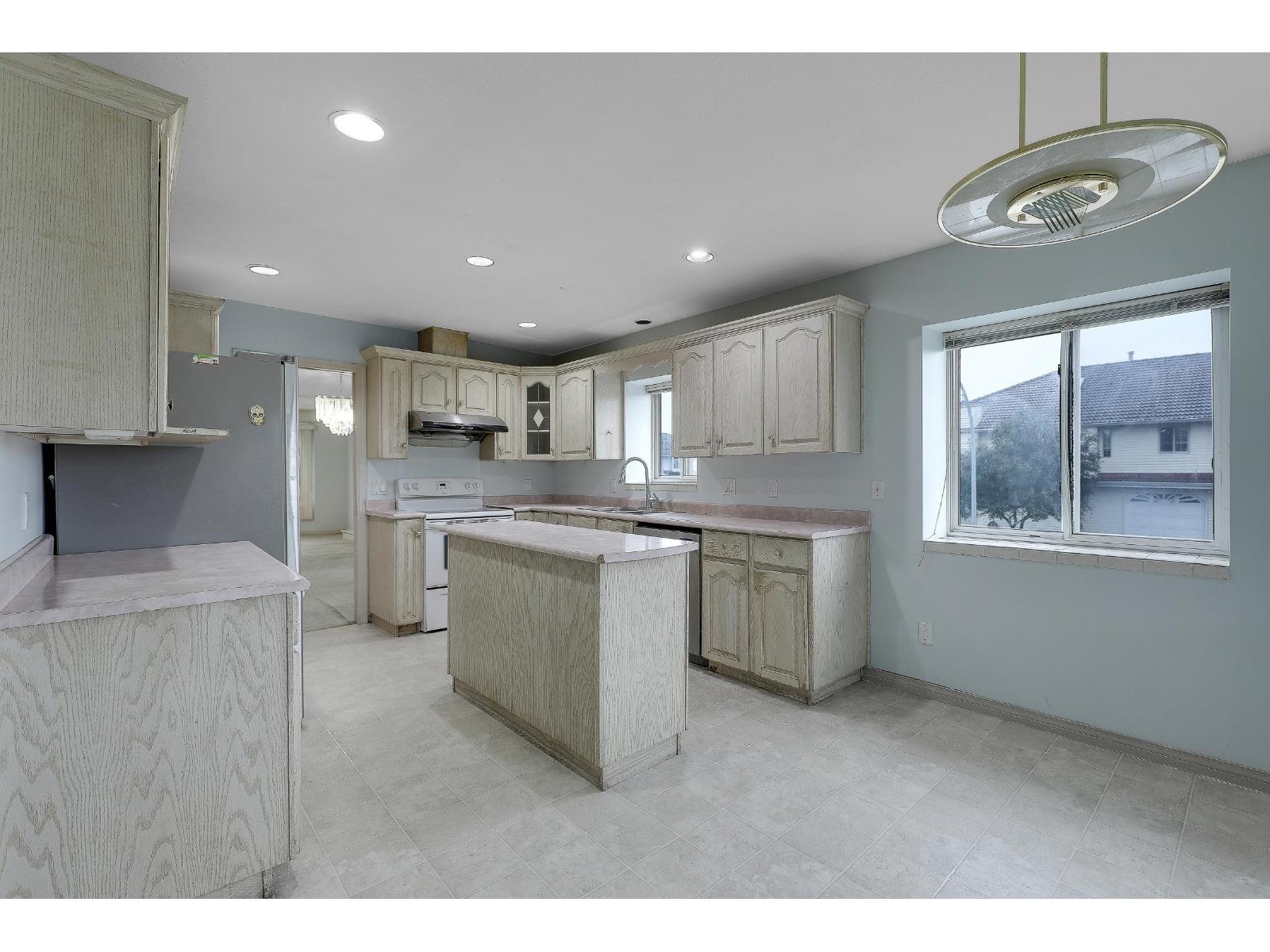 12255 64a Avenue, Surrey, British Columbia  V3W 3R8 - Photo 13 - R3063081