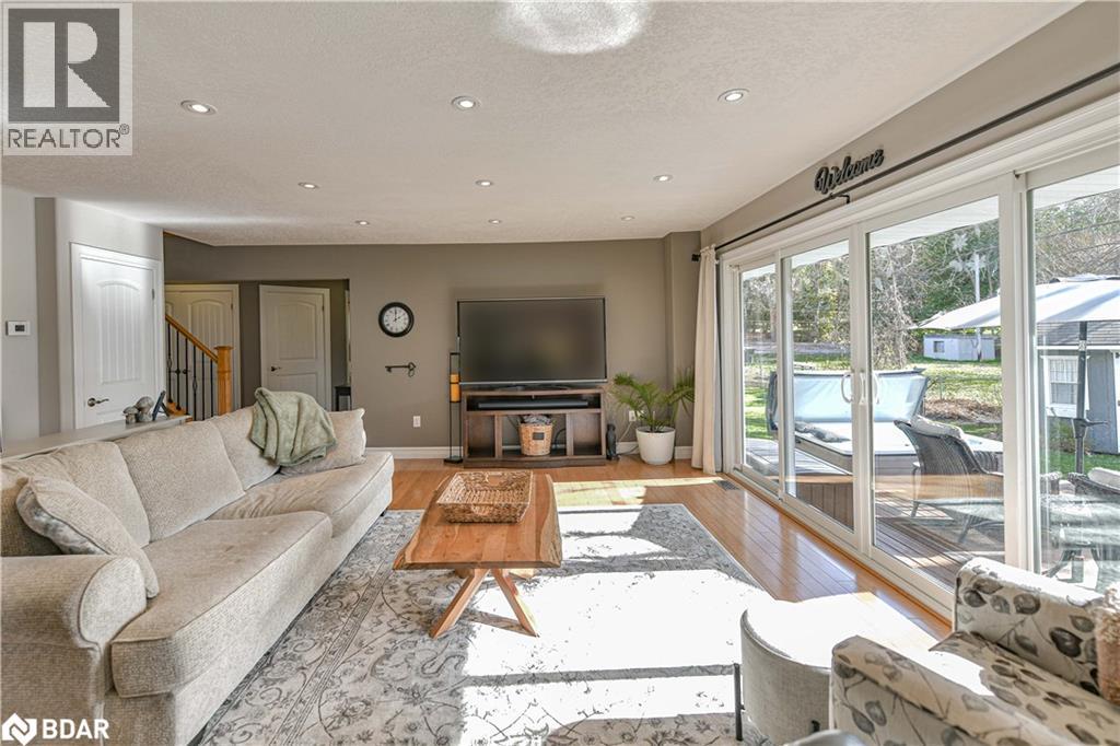 8222 County Rd 169 Road, Washago, Ontario  L0K 2B0 - Photo 20 - 40784589