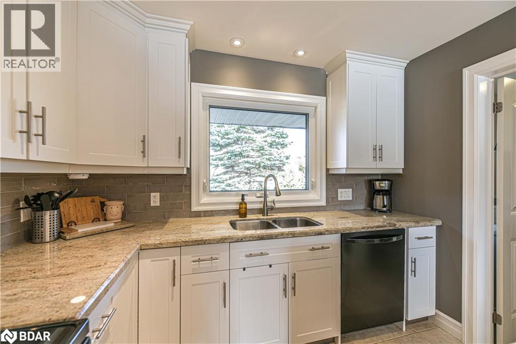 8222 County Rd 169 Road, Washago, Ontario  L0K 2B0 - Photo 25 - 40784589