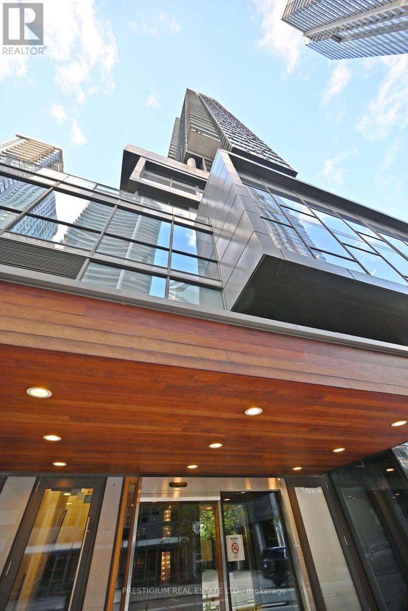 1910 - 290 Adelaide Street W, Toronto, Ontario  M5V 0P3 - Photo 27 - C12491906