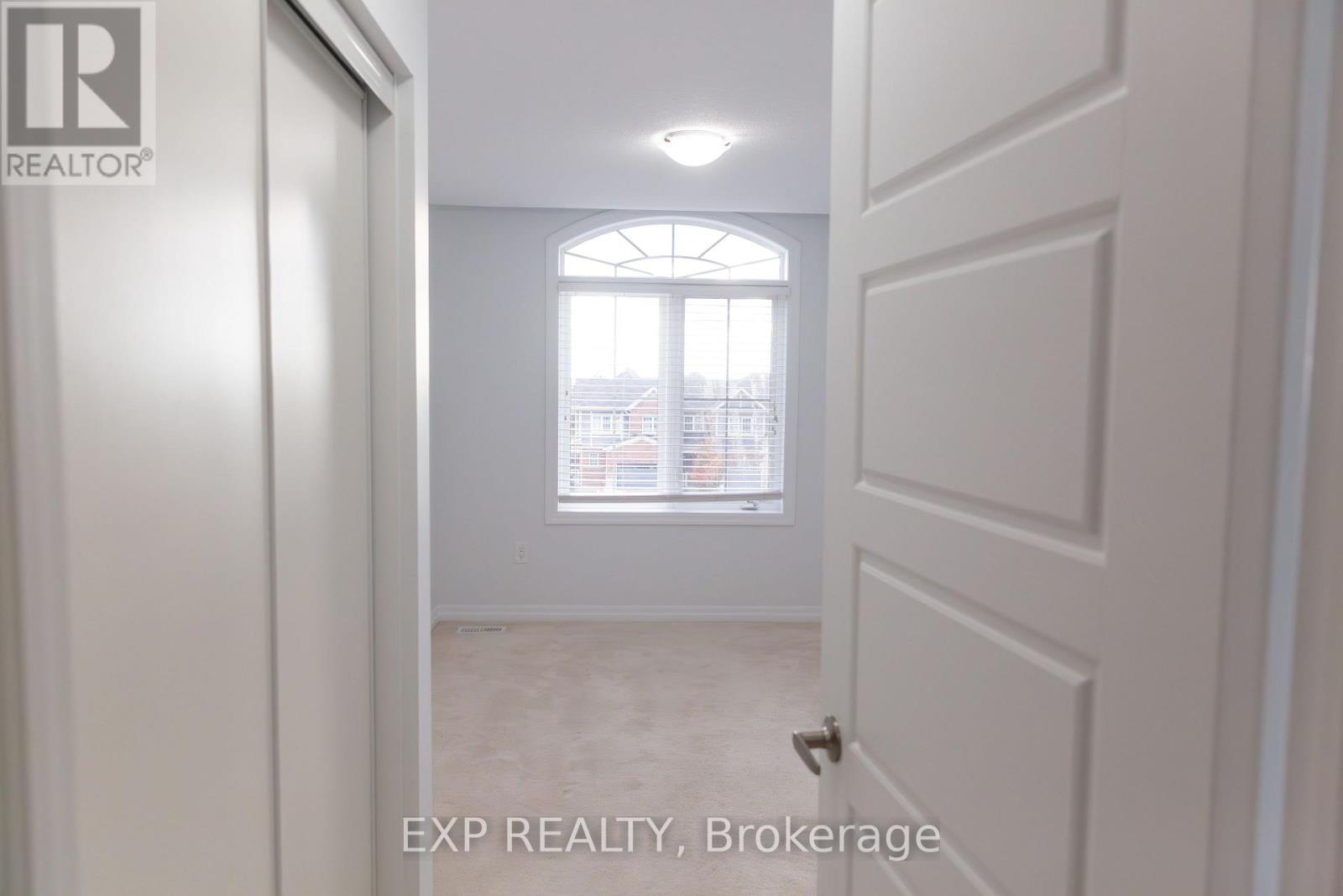 17 - 230 Avonsyde Boulevard, Hamilton, Ontario  L8B 1T9 - Photo 21 - X12477246