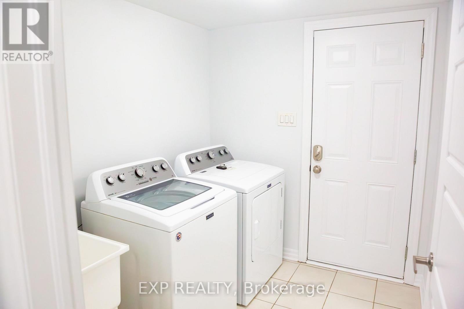 17 - 230 Avonsyde Boulevard, Hamilton, Ontario  L8B 1T9 - Photo 7 - X12477246