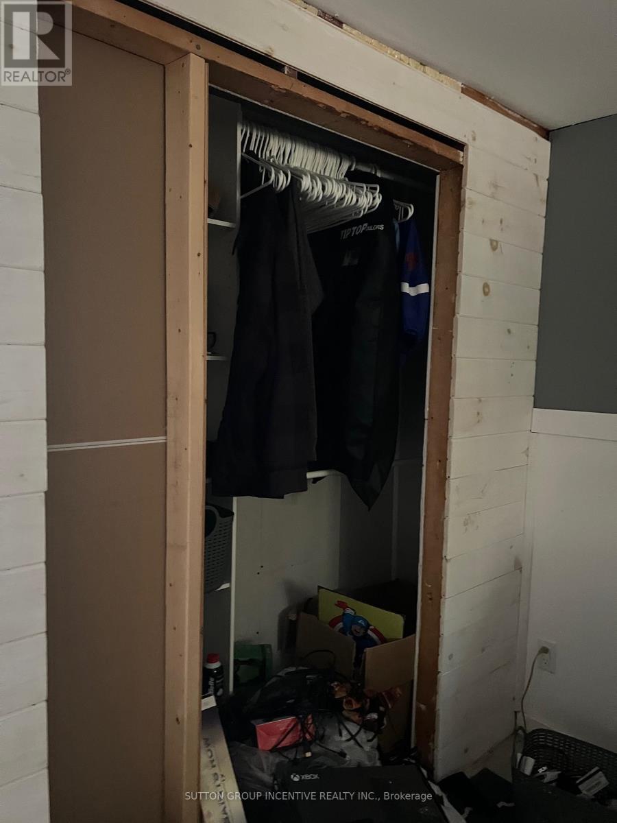 4067 Airport Road, Ramara, Ontario  L3V 6H6 - Photo 14 - S12493910