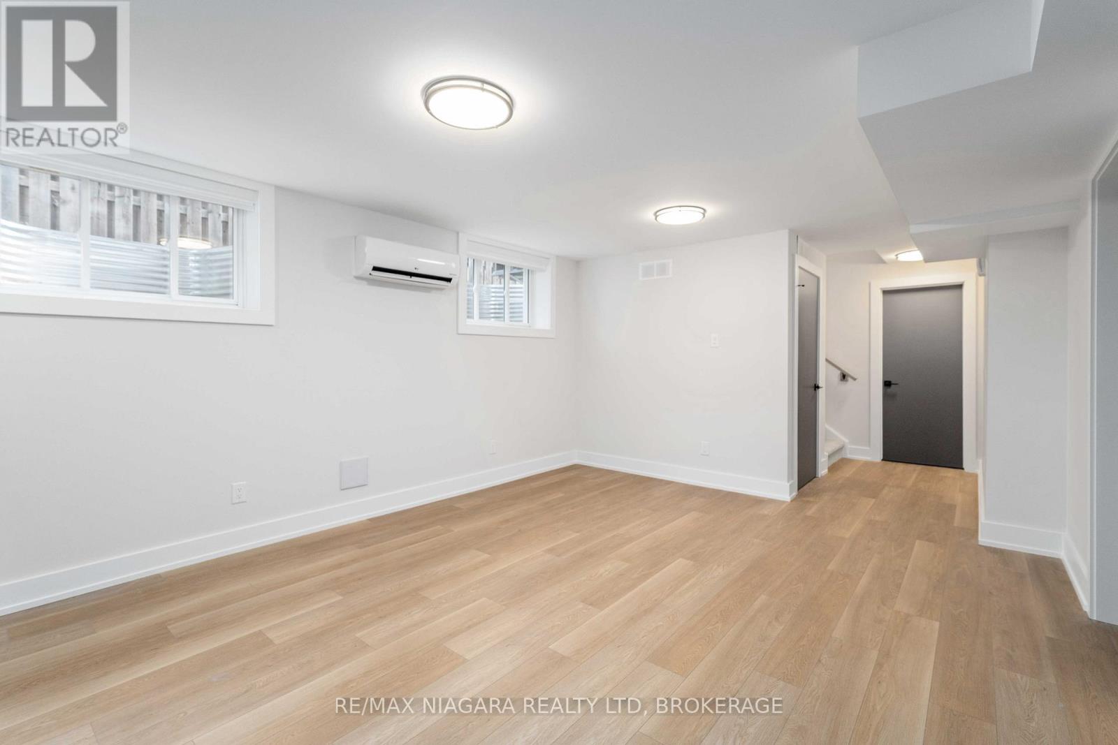 B - 37 Buchanan Road, St. Catharines, Ontario  L2M 4R7 - Photo 11 - X12436508