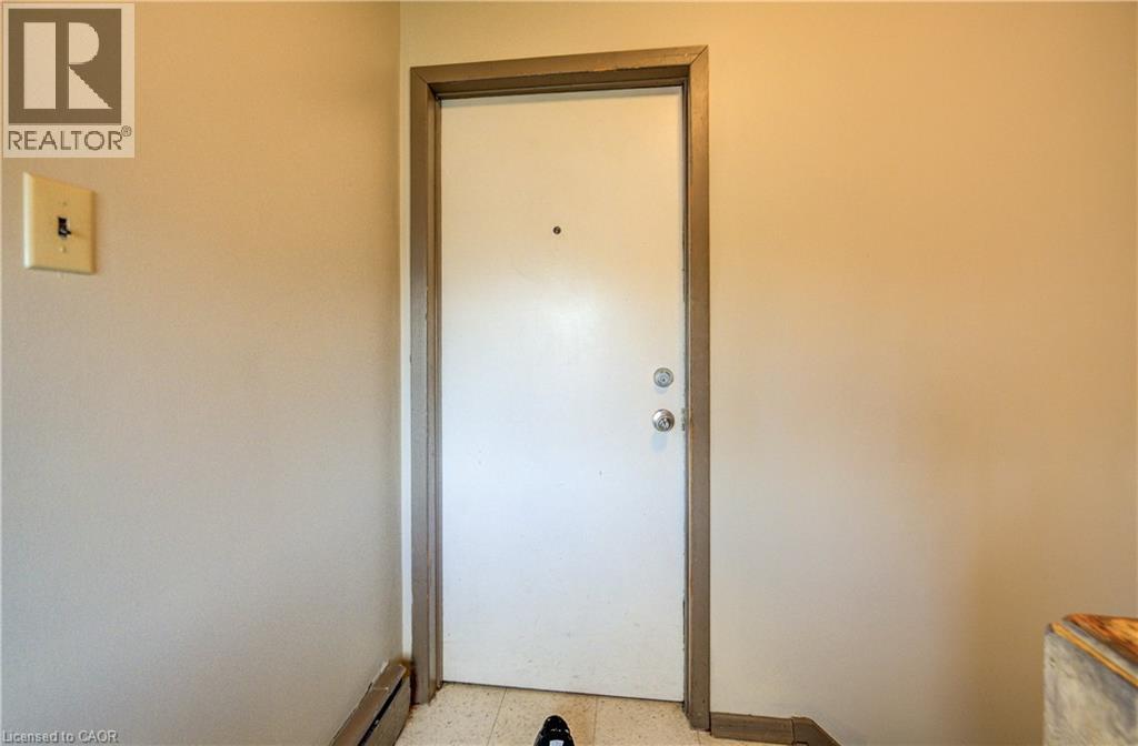 263 Highland Road W, Kitchener, Ontario  N2M 3C4 - Photo 15 - 40784583