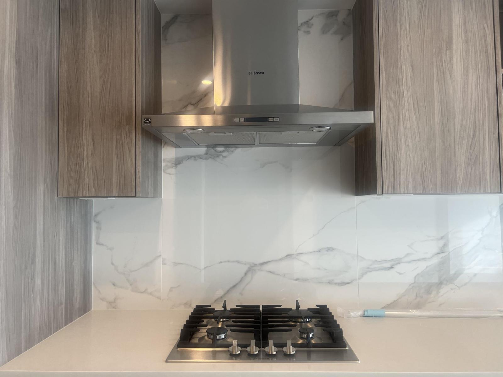 706 13778 100th Avenue, Surrey, British Columbia  V3T 0V3 - Photo 6 - R3060507