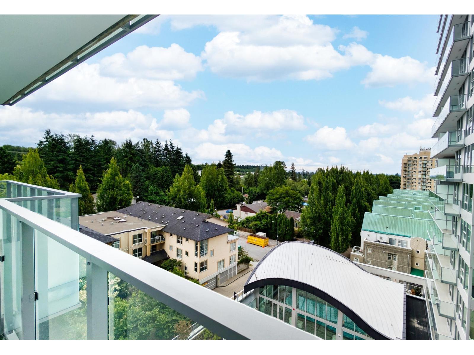 706 13778 100th Avenue, Surrey, British Columbia  V3T 0V3 - Photo 8 - R3060507