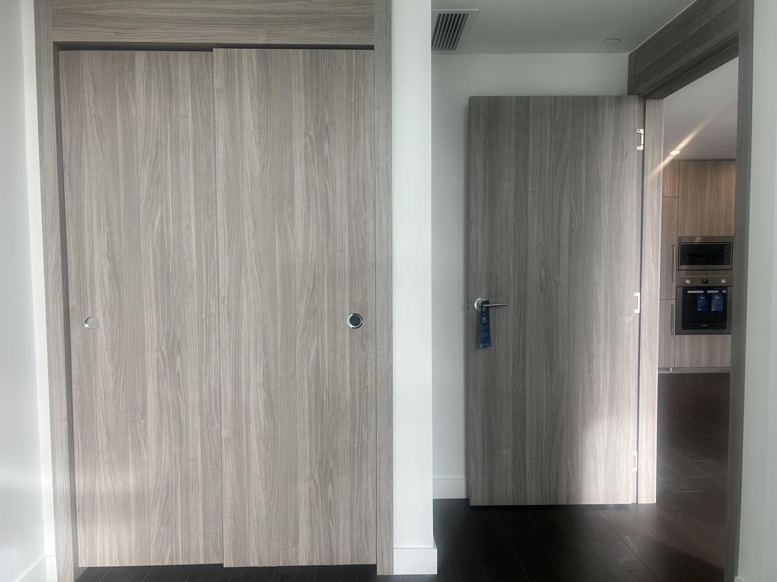 706 13778 100th Avenue, Surrey, British Columbia  V3T 0V3 - Photo 5 - R3060507