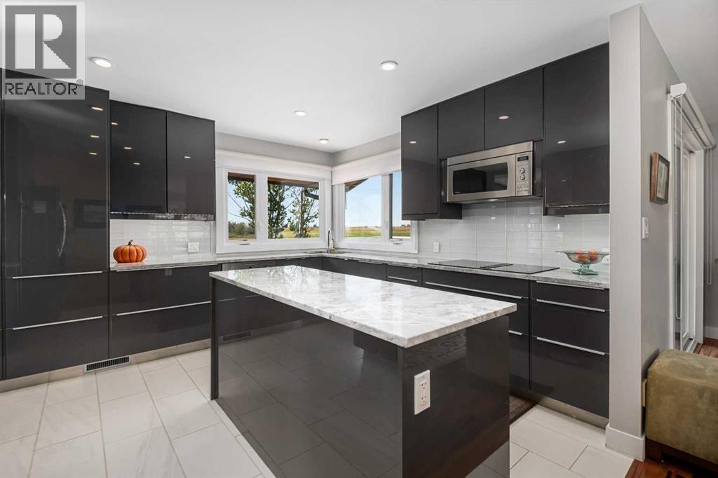 5 Georgian Estates, Rural Rocky View County, Alberta  T1Z 0L1 - Photo 14 - A2257047