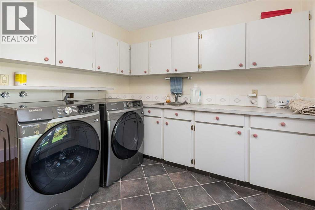 5 Georgian Estates, Rural Rocky View County, Alberta  T1Z 0L1 - Photo 25 - A2257047