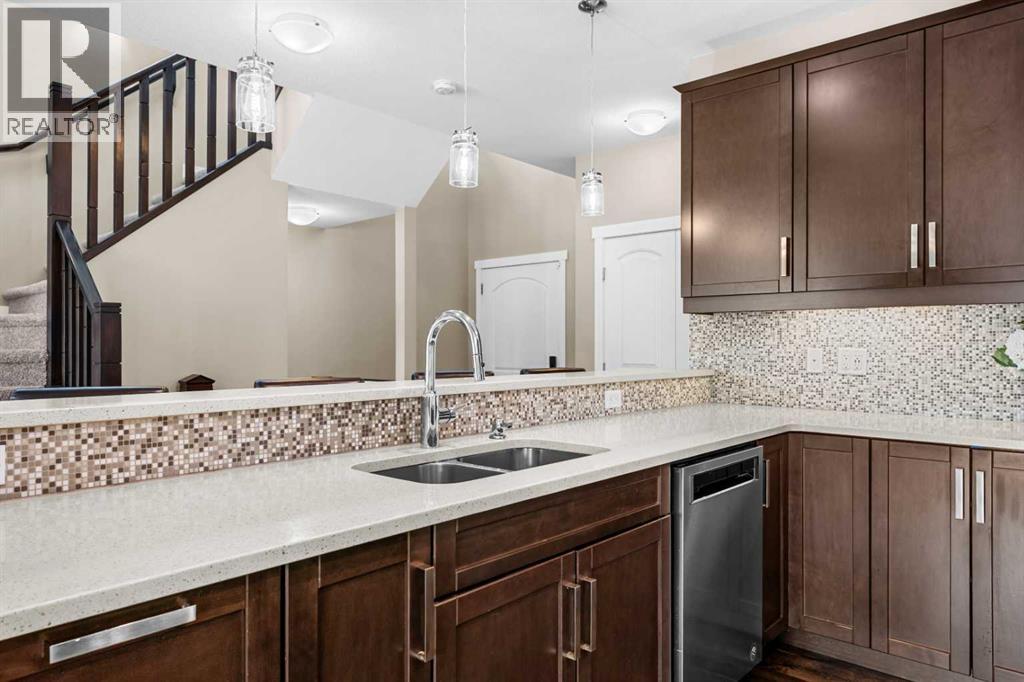 240 Copperpond Green Se, Calgary, Alberta  T2Z 1H9 - Photo 9 - A2258030