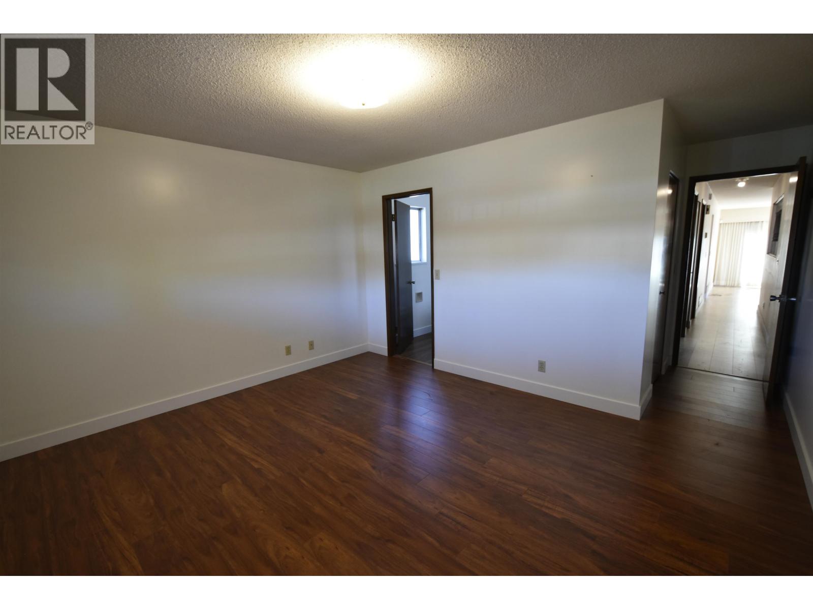 5770 Sherbrooke Street, Vancouver, British Columbia  V5W 3M9 - Photo 12 - R3031276