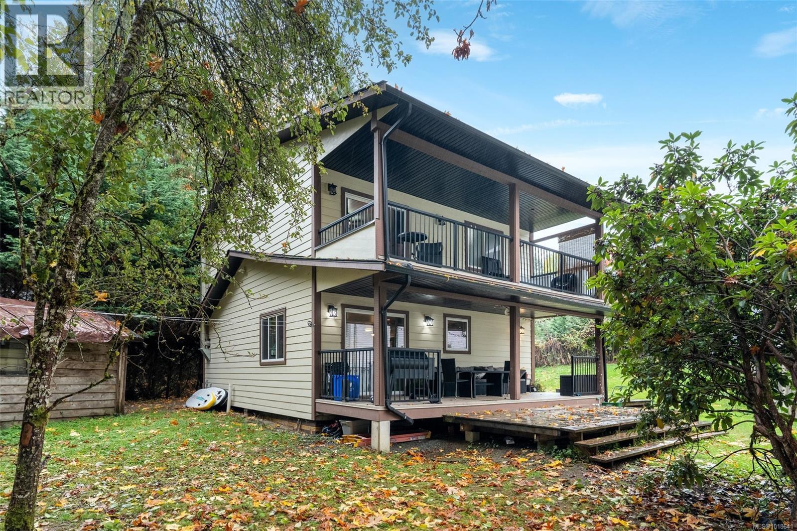 50 Park Rd, Lake Cowichan, British Columbia  V0R 2G0 - Photo 1 - 1018641