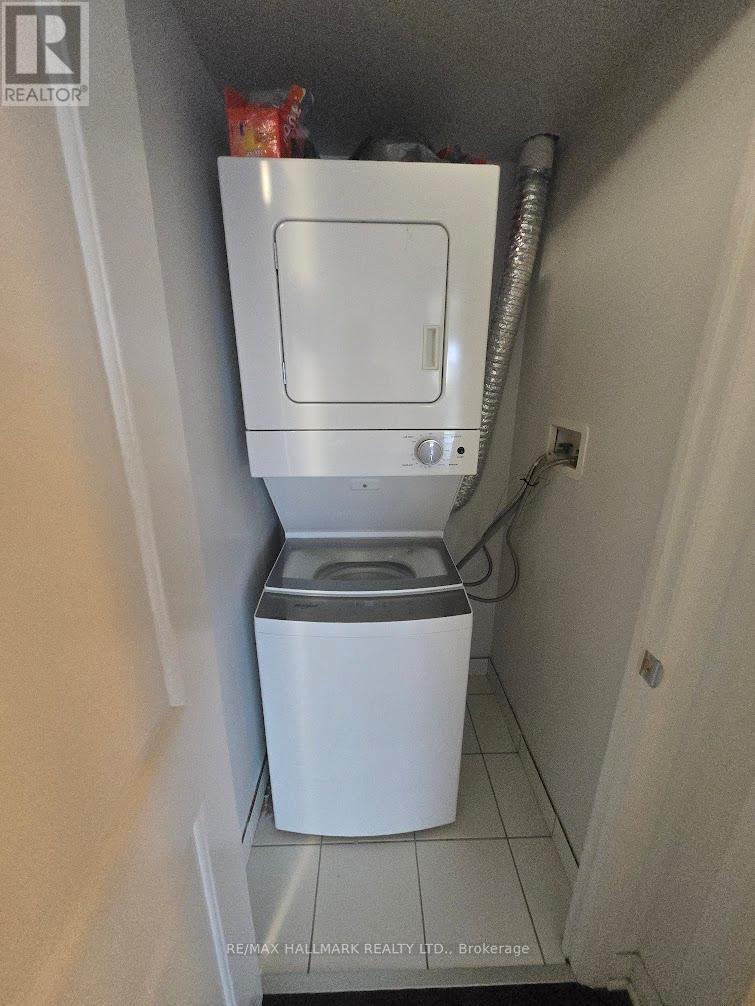 612 - 30 Meadowglen Place, Toronto, Ontario  M1G 0A6 - Photo 8 - E12494060