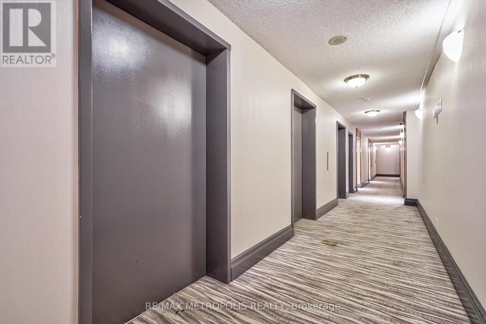 Ph109 - 11 Lee Centre Drive, Toronto, Ontario  M1H 3J5 - Photo 24 - E12494068