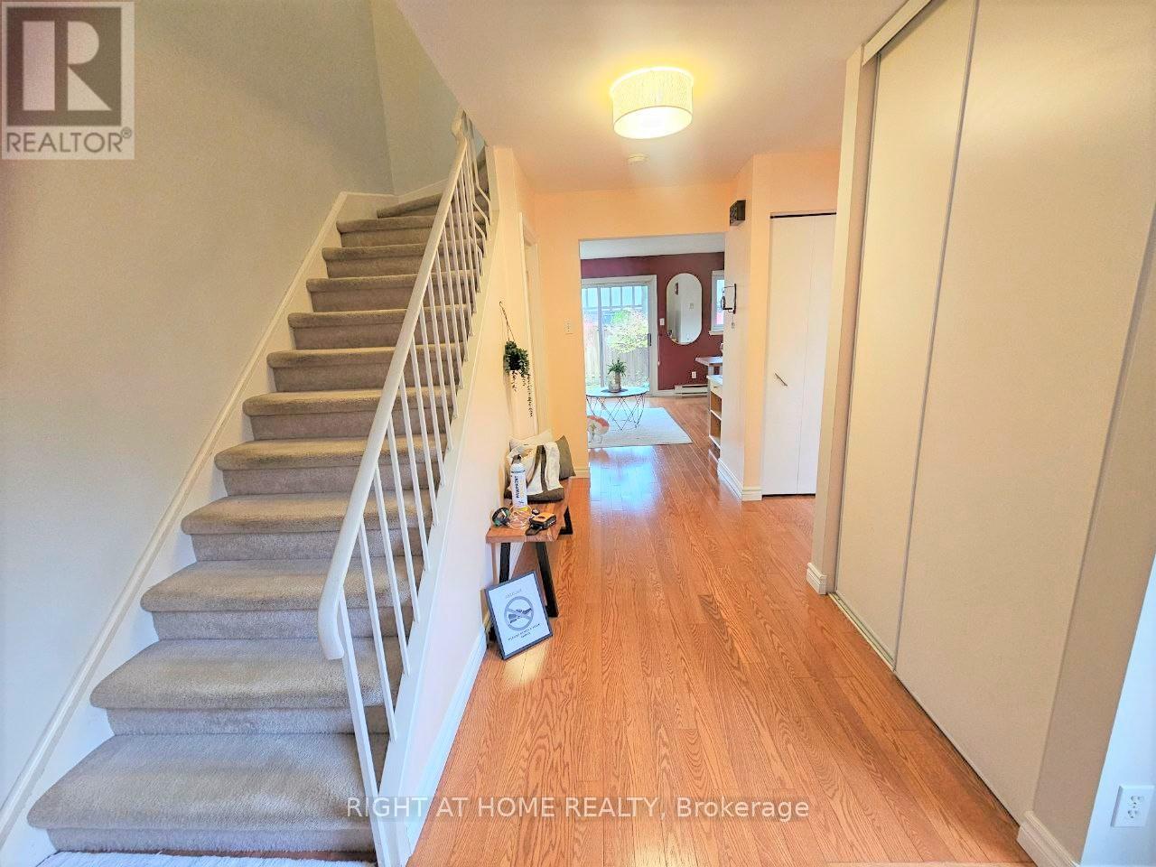 405 - 11 Reith Way, Markham, Ontario  L3T 5C6 - Photo 3 - N12494024