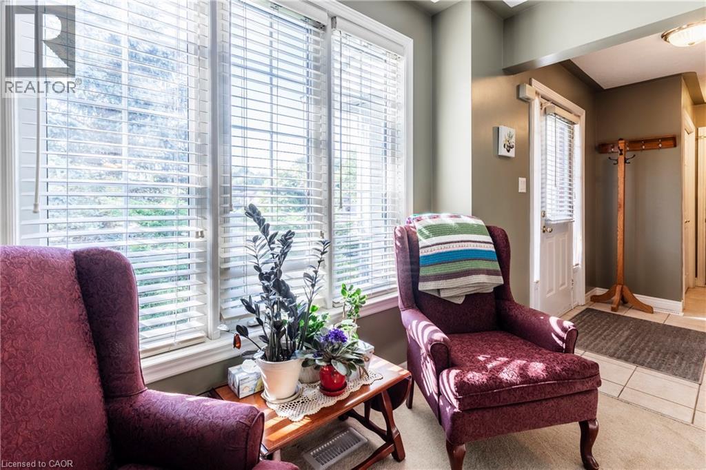 33 Oak Crescent, Hagersville, Ontario  N0A 1H0 - Photo 5 - 40775816