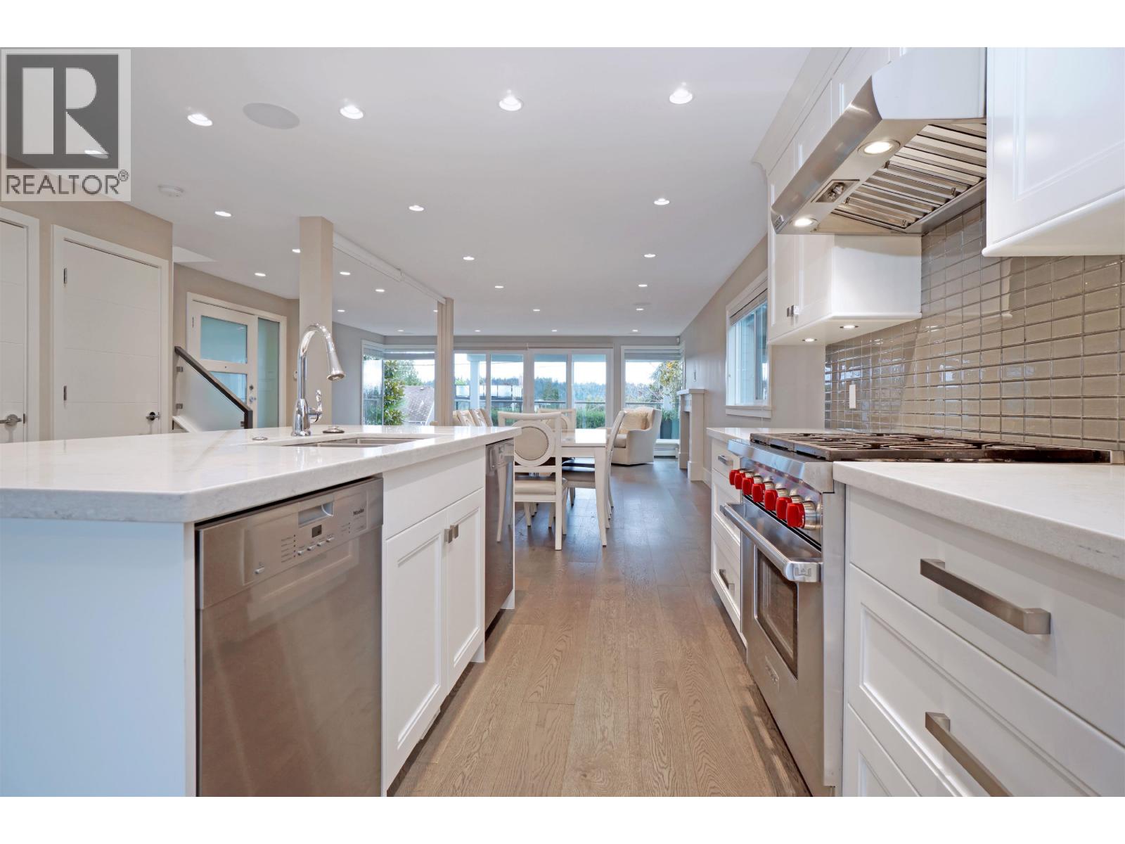 1251 Clyde Avenue, West Vancouver, British Columbia  V7T 1E6 - Photo 9 - R3045252