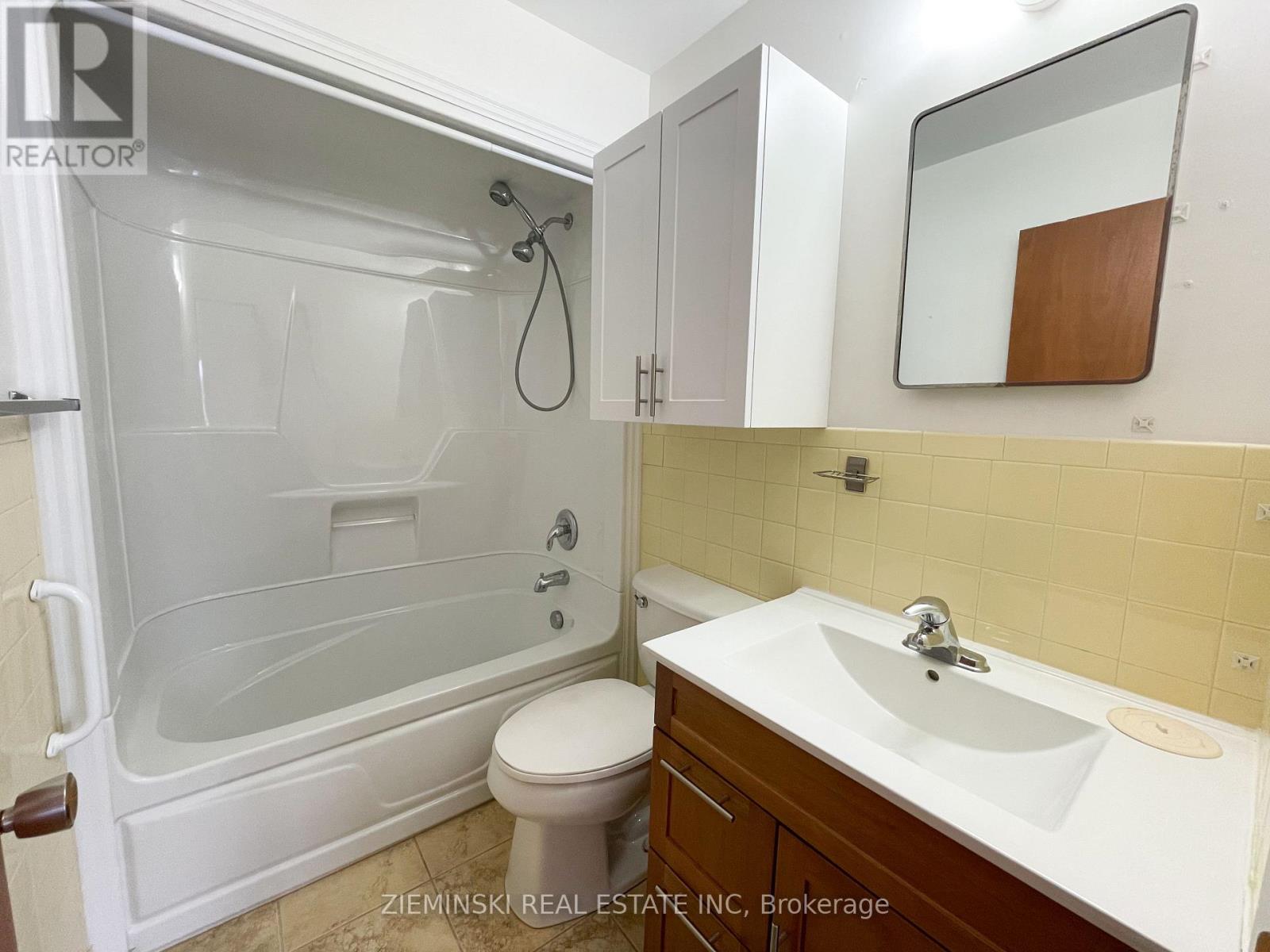 246 Cambridge Avenue, Iroquois Falls, Ontario  P0K 1E0 - Photo 12 - T12490086