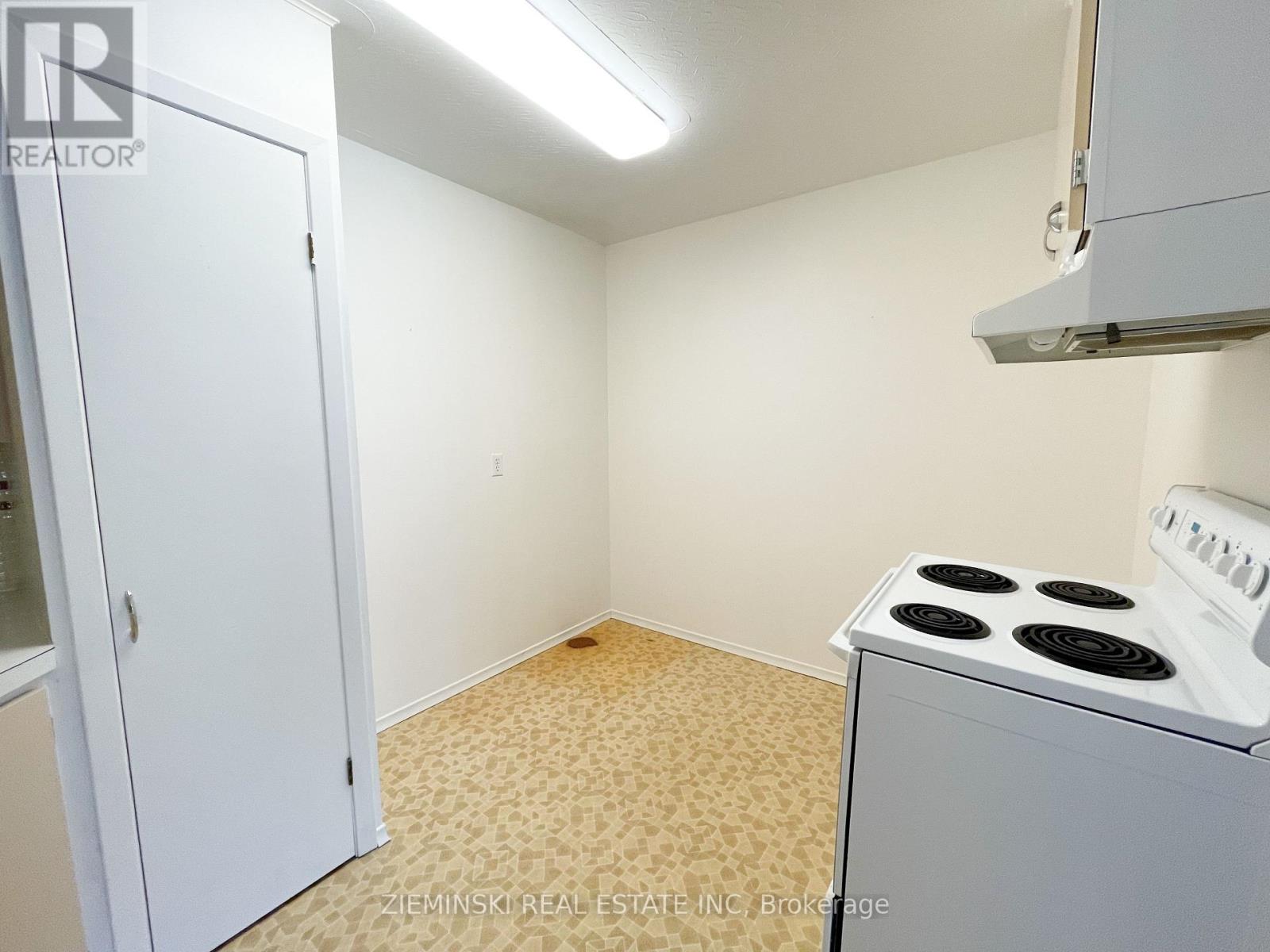 246 Cambridge Avenue, Iroquois Falls, Ontario  P0K 1E0 - Photo 11 - T12490086