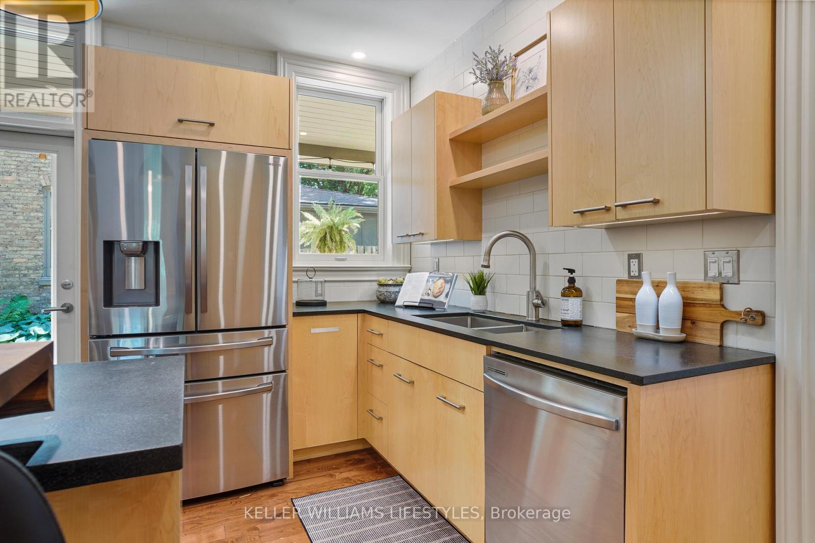 515 William Street, London East, Ontario  N6B 3E5 - Photo 17 - X12494142