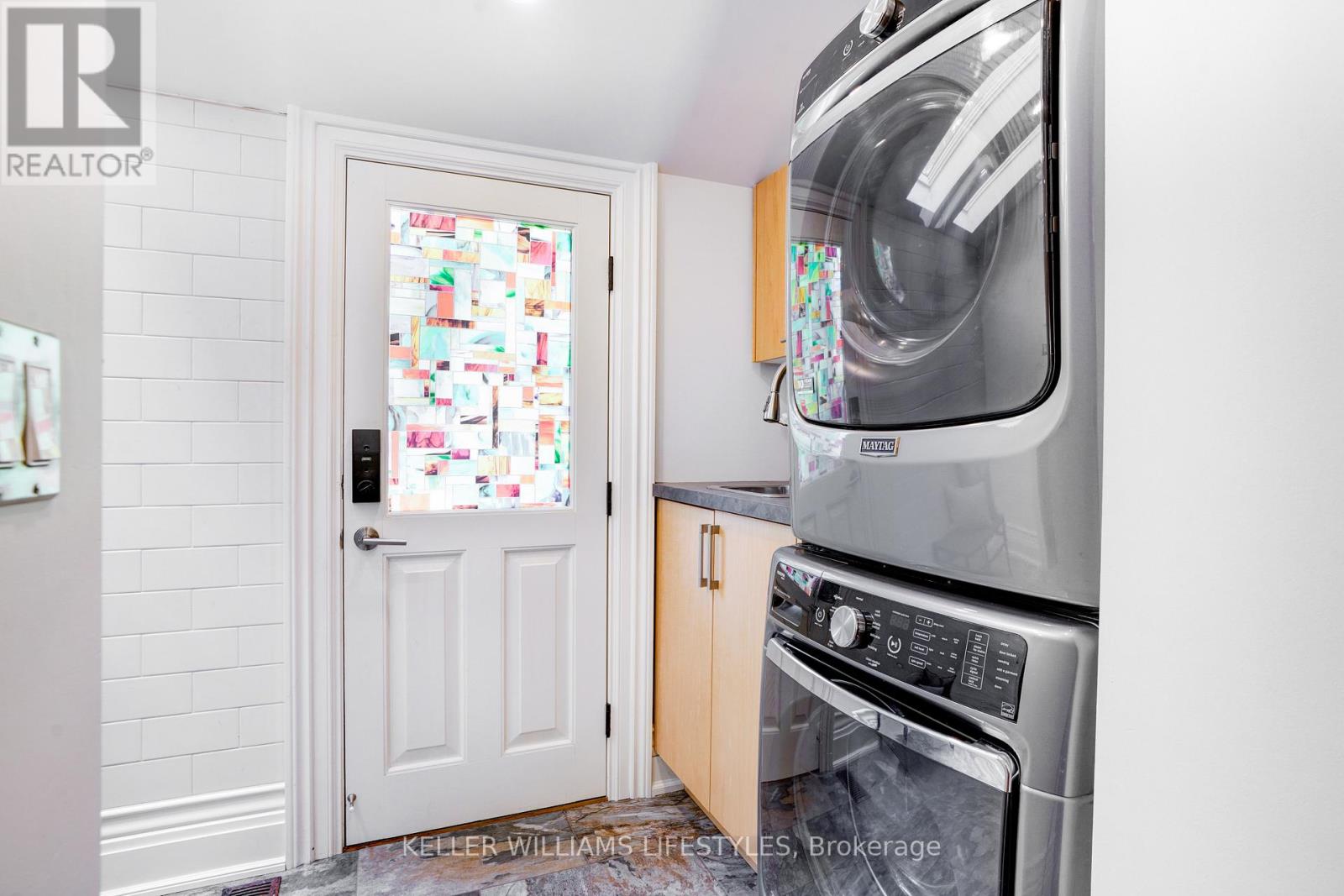 515 William Street, London East, Ontario  N6B 3E5 - Photo 30 - X12494142