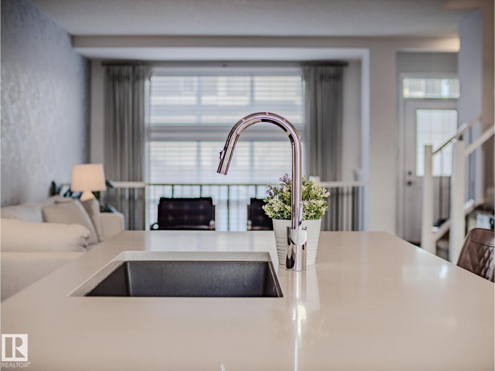 2805 Anton Wd Sw, Edmonton, Alberta  T6W 3T6 - Photo 32 - E4464126