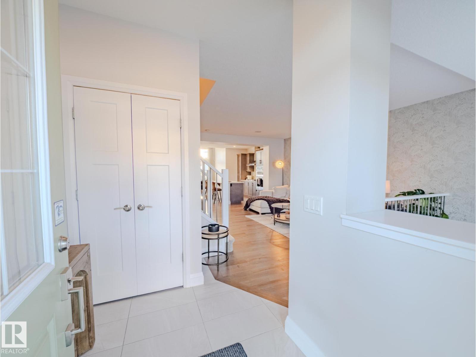 2805 Anton Wd Sw, Edmonton, Alberta  T6W 3T6 - Photo 4 - E4464126