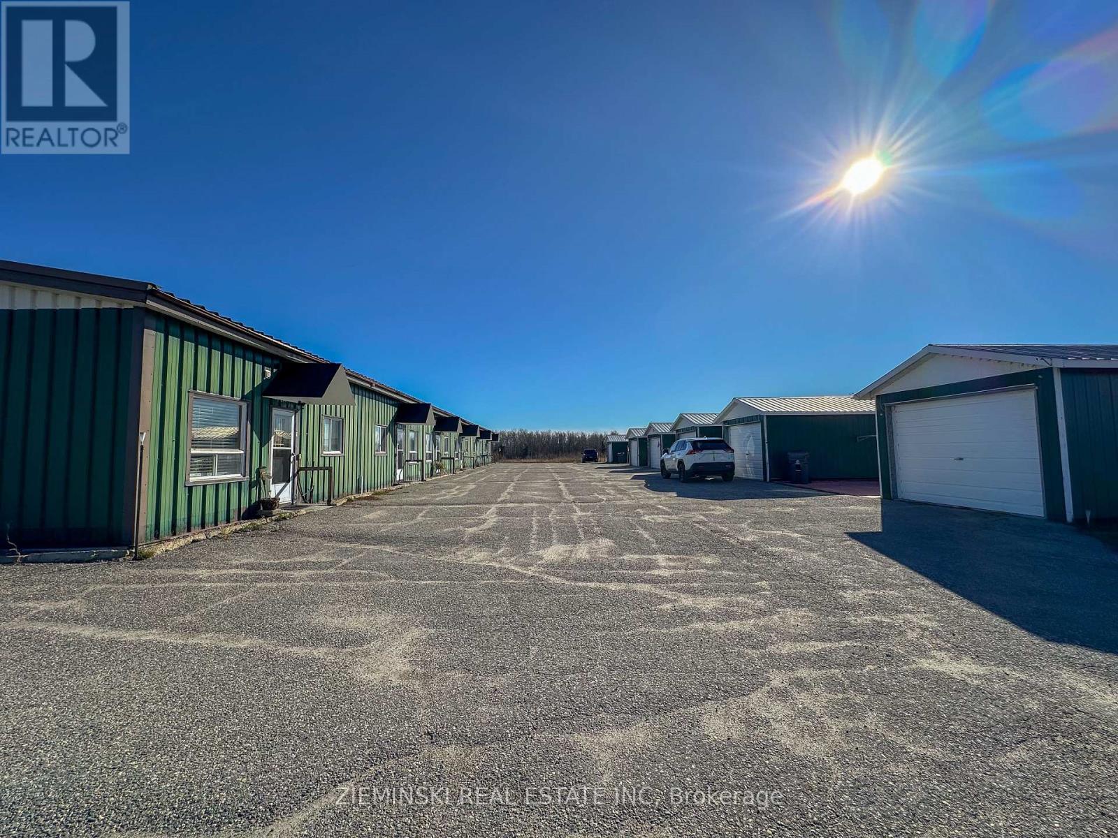 727 Ambridge Drive, Iroquois Falls, Ontario  P0K 1G0 - Photo 3 - T12494166