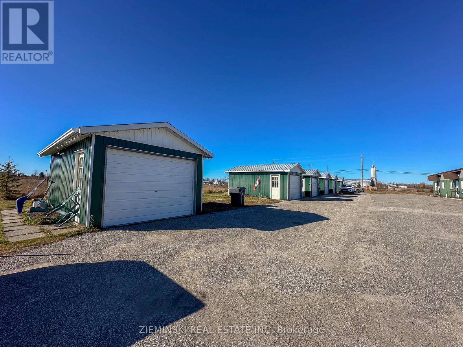 727 Ambridge Drive, Iroquois Falls, Ontario  P0K 1G0 - Photo 5 - T12494166