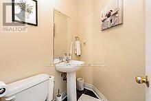 36 Valleyridge Crescent, Brampton, Ontario  L6P 2C8 - Photo 18 - W12494030