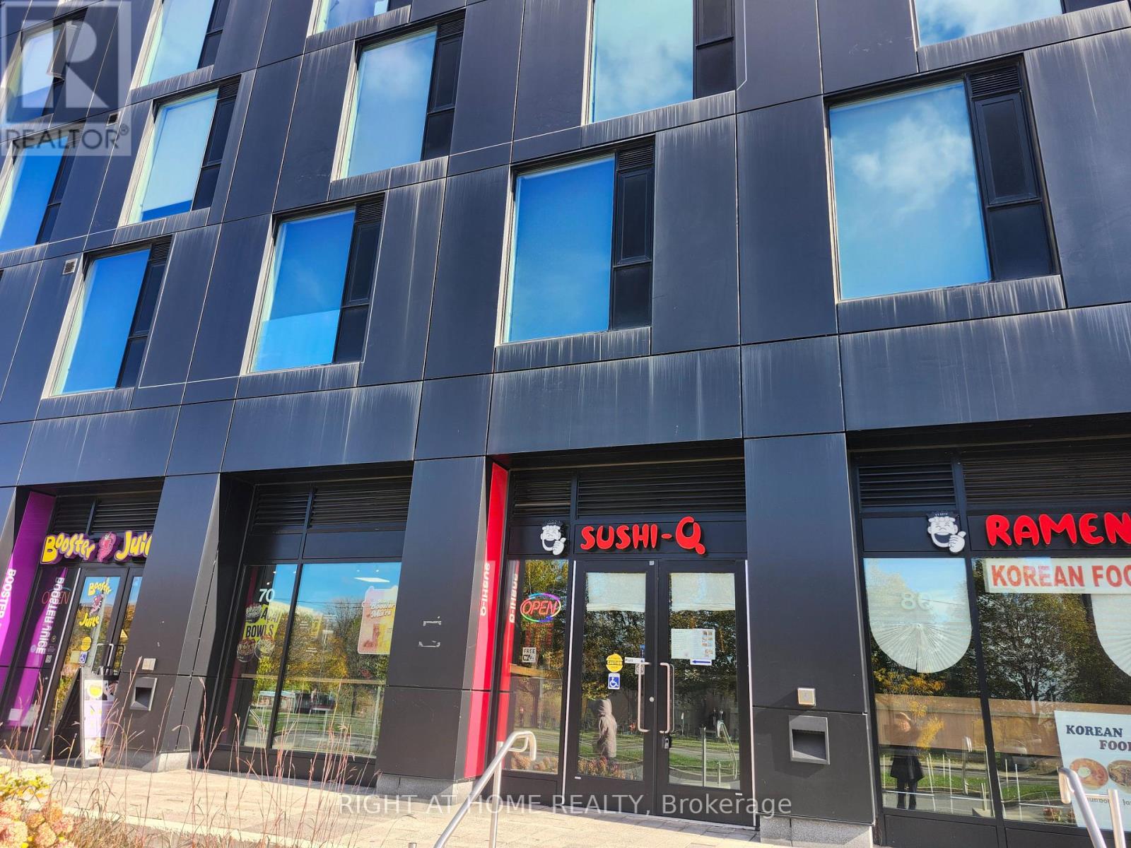 80 - 105 The Pond Road, Toronto, Ontario  M3J 0K9 - Photo 3 - W12494034