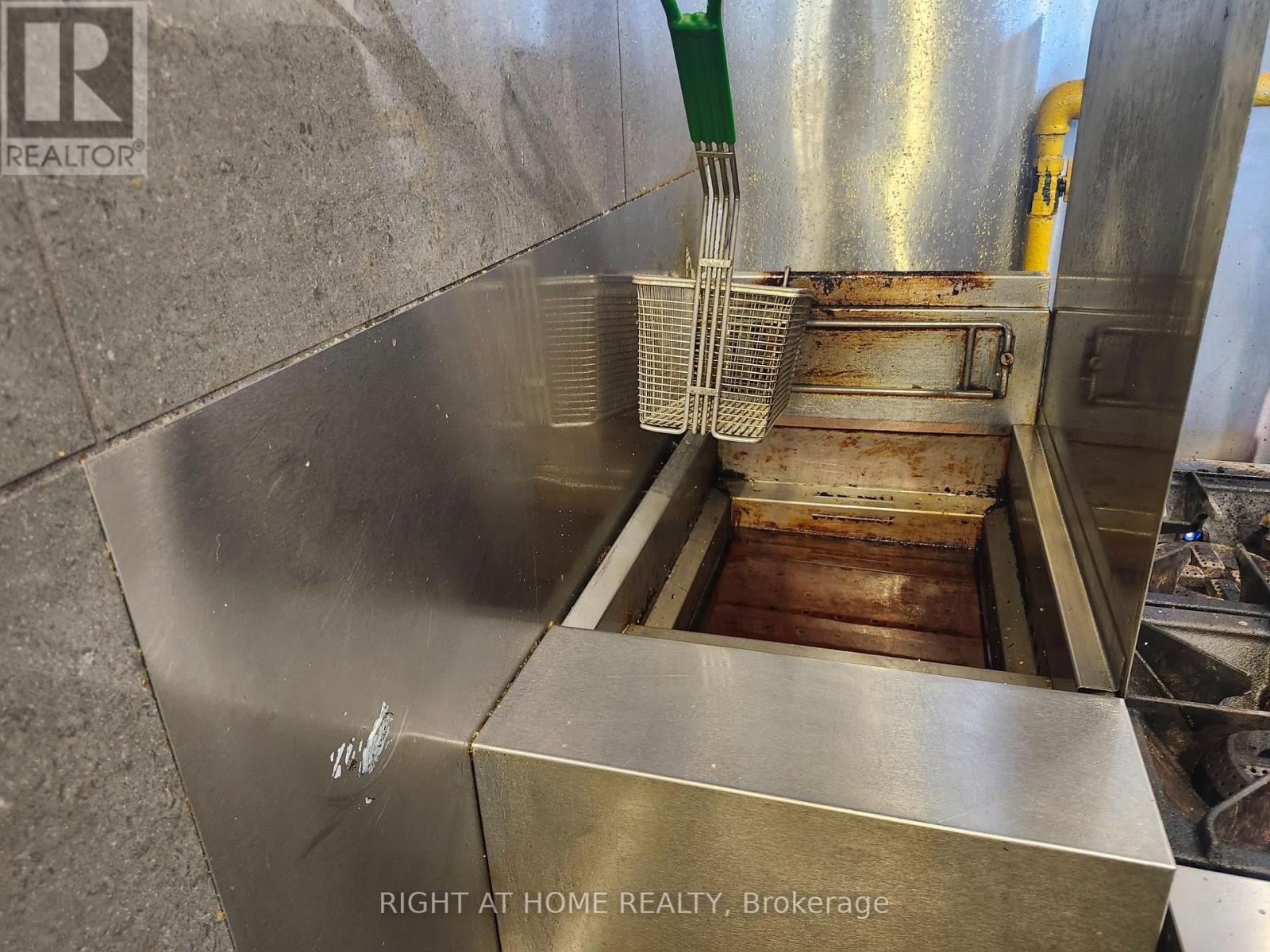 80 - 105 The Pond Road, Toronto, Ontario  M3J 0K9 - Photo 30 - W12494034