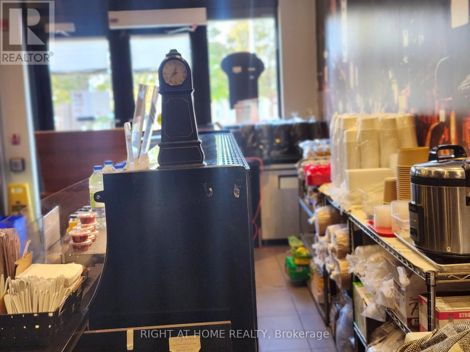 80 - 105 The Pond Road, Toronto, Ontario  M3J 0K9 - Photo 32 - W12494034